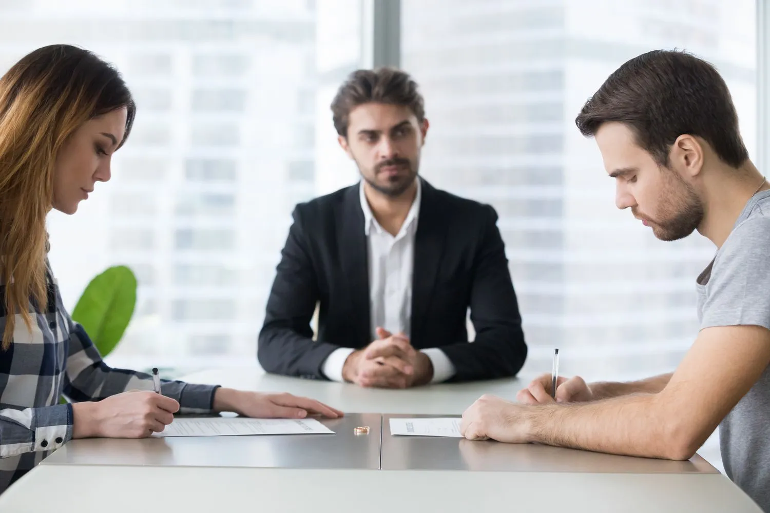 How EH Mediation Guides Couples Toward Fair and Balanced Outcomes Bewdley